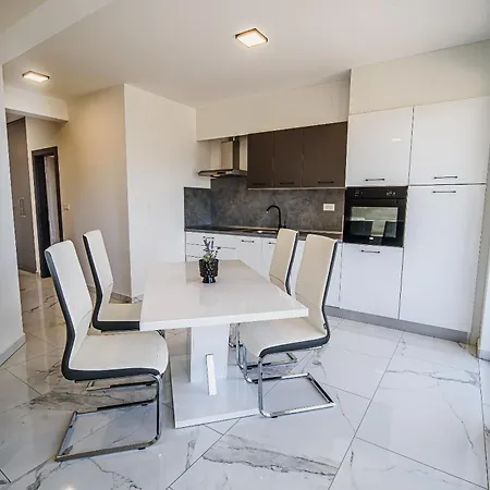 Deluxe Apartmán Sveti Petar (Zadar)
